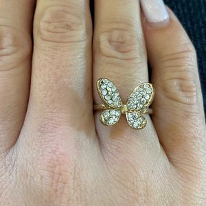 Butterfly Ring costume jewelry size 6 or 7